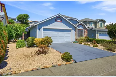 231 Breezewalk Dr, Vallejo, CA 94591 - Photo 3