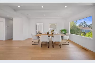 2550 Hayward Dr, Burlingame, CA 94010 - Photo 29