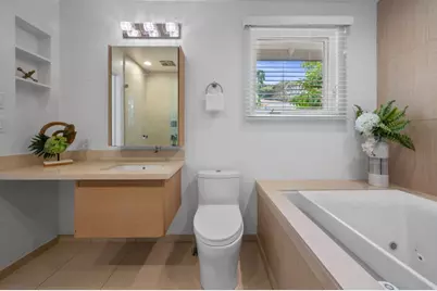 2550 Hayward Dr, Burlingame, CA 94010 - Photo 55