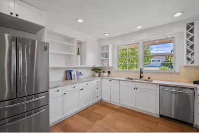 2550 Hayward Dr, Burlingame, CA 94010 - Photo 19