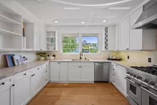 2550 Hayward Dr, Burlingame, CA 94010 - Photo 21