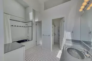 928 Hellam St, Monterey, CA 93940 - Photo 27