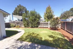 2369 Oakwood Dr, East Palo Alto, CA 94303 - Photo 7