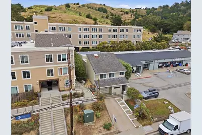 565 Crespi Dr, Pacifica, CA 94044 - Photo 27