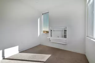 501 Hudson Ave 304, San Francisco, CA 94124 - Photo 11