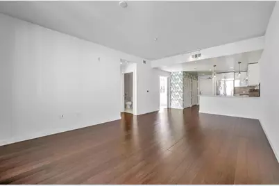 501 Hudson Ave 304, San Francisco, CA 94124 - Photo 5