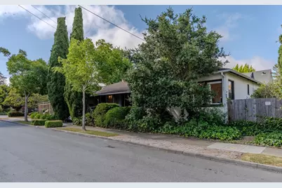 1501 Vancouver Ave, Burlingame, CA 94010 - Photo 5