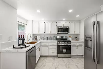 1101 Clifford Ln, Milpitas, CA 95035 - Photo 19