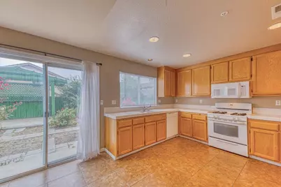 1185 Raven Ct, Salinas, CA 93905 - Photo 13