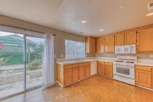1185 Raven Ct, Salinas, CA 93905 - Photo 13