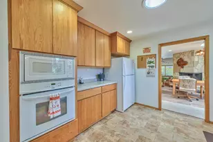 1239 Josselyn Canyon Rd, Monterey, CA 93940 - Photo 9