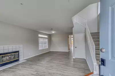 1920 Constitution Blvd 24, Salinas, CA 93905 - Photo 5