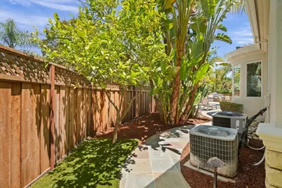 15863 Mina Way, Saratoga, CA 95070 - Photo 75