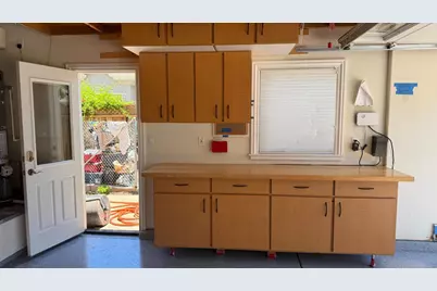 15863 Mina Way, Saratoga, CA 95070 - Photo 17