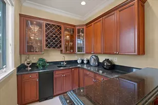 15863 Mina Way, Saratoga, CA 95070 - Photo 29
