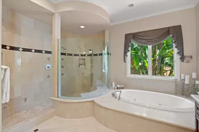 15863 Mina Way, Saratoga, CA 95070 - Photo 37