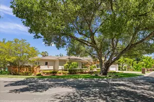 15863 Mina Way, Saratoga, CA 95070 - Photo 3