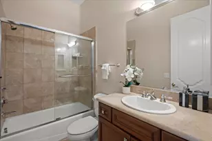 15863 Mina Way, Saratoga, CA 95070 - Photo 43