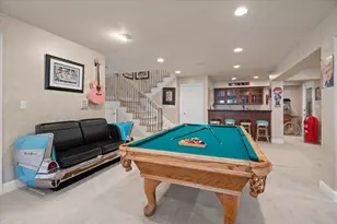 15863 Mina Way, Saratoga, CA 95070 - Photo 59