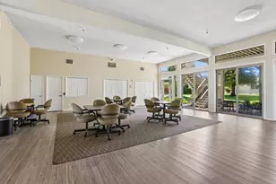 20151 Northwood Dr, Cupertino, CA 95014 - Photo 35