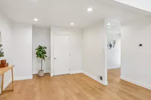 20151 Northwood Dr, Cupertino, CA 95014 - Photo 15