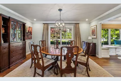 995 Woodland Dr, Hillsborough, CA 94010 - Photo 27