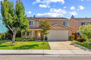 2521 Glenview Dr, Hollister, CA 95023 - Photo 1