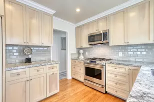 418 Fairway Dr, South San Francisco, CA 94080 - Photo 9