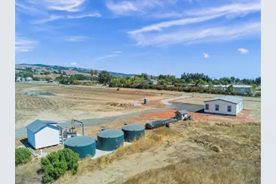 2055 Rucker Ave, Gilroy, CA 95020 - Photo 9