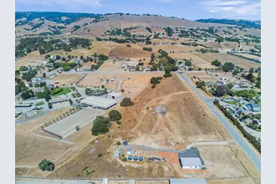 2055 Rucker Ave, Gilroy, CA 95020 - Photo 21
