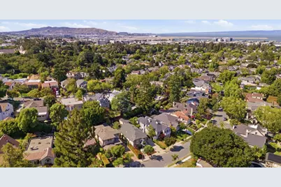 2512 Hale Dr, Burlingame, CA 94010 - Photo 61