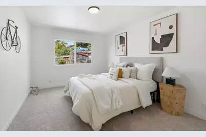 1140 Brussels St, San Francisco, CA 94134 - Photo 23