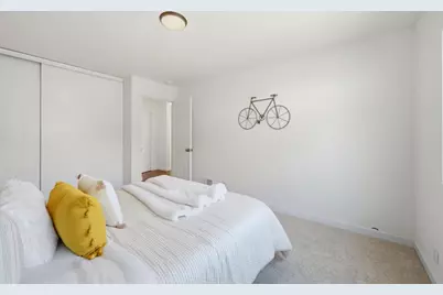 1140 Brussels St, San Francisco, CA 94134 - Photo 21