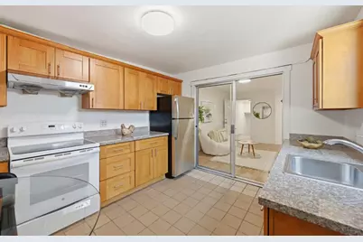 1140 Brussels St, San Francisco, CA 94134 - Photo 33