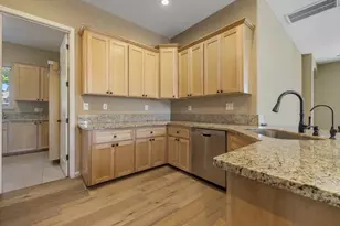 1027 Winter Ln, Patterson, CA 95363 - Photo 5