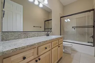 1027 Winter Ln, Patterson, CA 95363 - Photo 13
