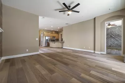 1027 Winter Ln, Patterson, CA 95363 - Photo 11