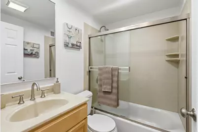 1056 Oaktree Dr, San Jose, CA 95129 - Photo 37