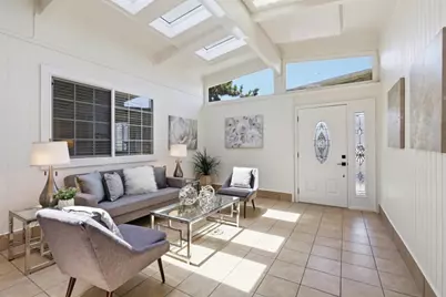 1056 Oaktree Dr, San Jose, CA 95129 - Photo 7