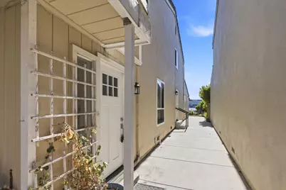 351 Quay Ln, Redwood City, CA 94065 - Photo 5