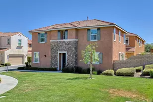 26944 Trestles Dr, Canyon Country, CA 91351 - Photo 15