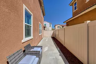 26944 Trestles Dr, Canyon Country, CA 91351 - Photo 39