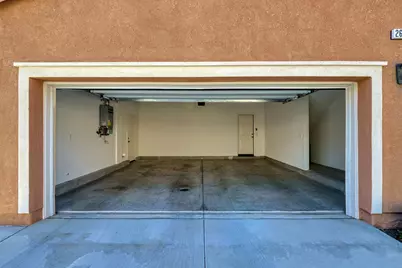 26944 Trestles Dr, Canyon Country, CA 91351 - Photo 41