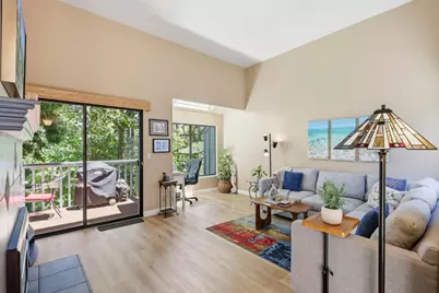 2052 Wharf Rd, Capitola, CA 95010 - Photo 15
