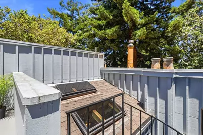 2052 Wharf Rd, Capitola, CA 95010 - Photo 23