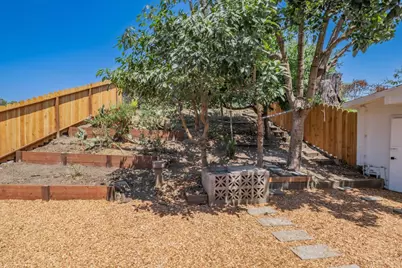 344 Pennsylvania Dr, Watsonville, CA 95076 - Photo 39