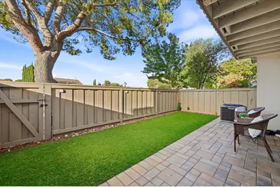 655 Libra Ln, Foster City, CA 94404 - Photo 23