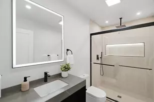 400 Patrick Way, Los Altos, CA 94022 - Photo 23