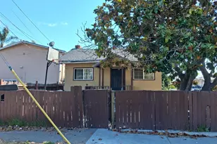 8901 D St, Oakland, CA 94621 - Photo 7