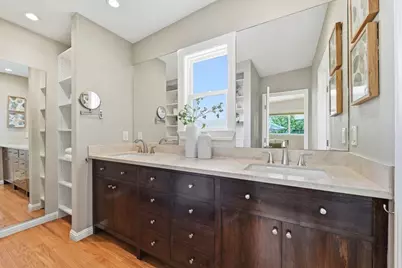 201 Thompson Sq, Mountain View, CA 94043 - Photo 35